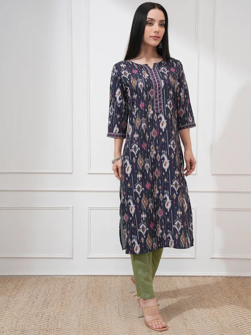 Vasthrlay Women Blue Printed Straight Kurtas