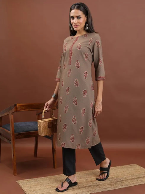 Vasthrlay Women Beige Printed Straight Kurtas