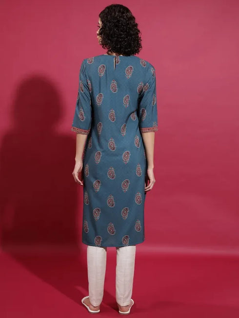 Vasthrlay Women Blue Printed Straight Kurtas