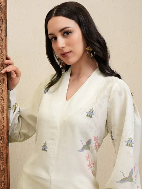 Vasthrlay Cream Printed Straight Kurta