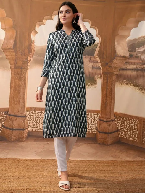 Vasthrlay Women Grey Printed Straight Kurta