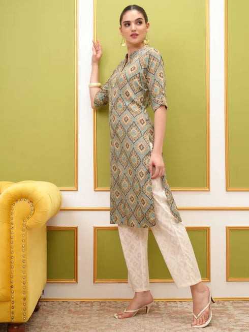 Vasthrlay Women Brown Printed Straight Kurtas