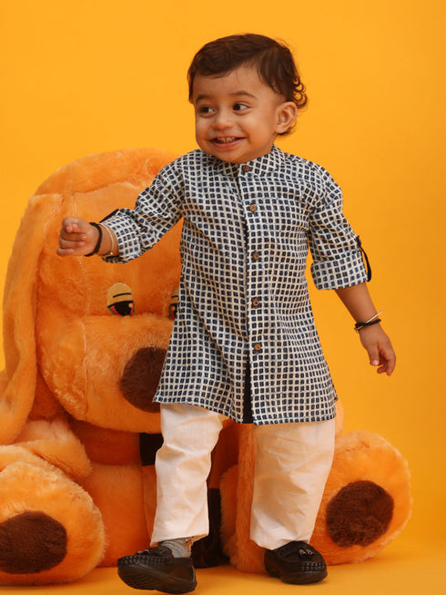 Vastramay SISHU Boy's Blue and White Printed Cotton Kurta Pyjama Set