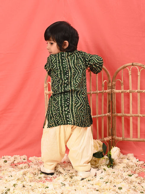 Vastramay SISHU Boy's Green Bandhni Kurta And Patiala Set