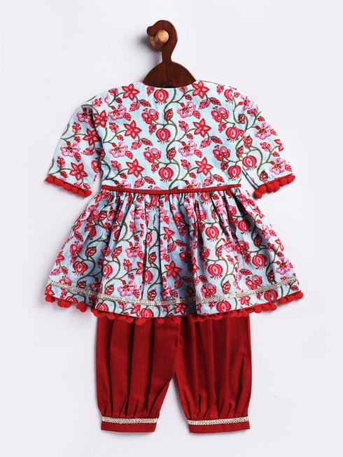 Vastramay Girl's Aqua Base Red Kurta And Pant Set