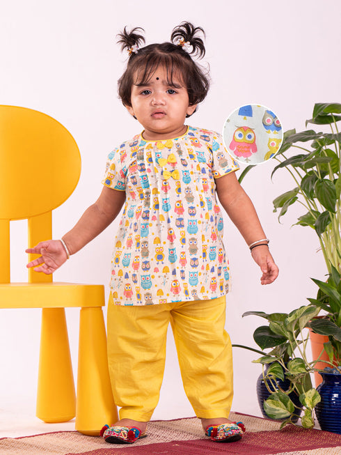 Vastramay Girl's Multi Color Kurta Set