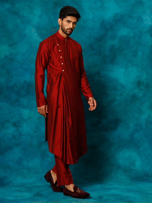 Vastramay Men's Maroon Pleated Kurta
