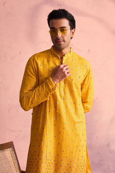SHRESTHA By VASTRAMAY Men's Yellow Georgette Zari With Sequins Worked Kurta pant Set