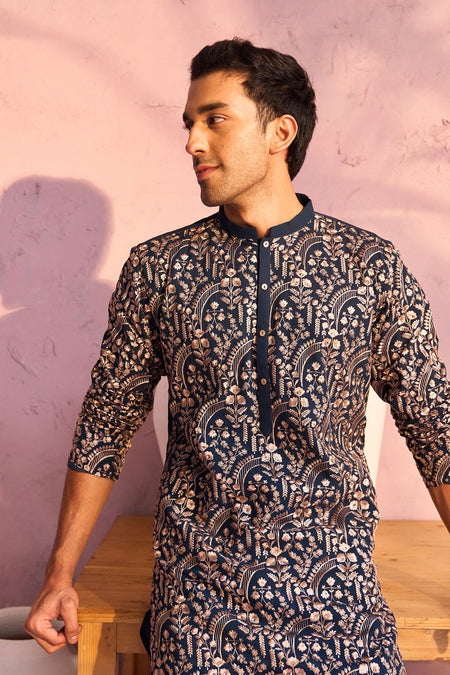 SHRESTHA By VASTRAMAY Men's Bottle Green Georgette Embroidered Kurta Pyjama Set