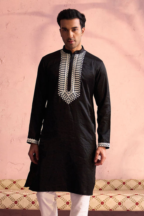SHRESTHA BY VASTRAMAY Men's Black Silk Machine Embroidered Kurta