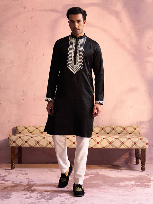 SHRESTHA BY VASTRAMAY Men's Black Silk Machine Embroidered Kurta Pyjama