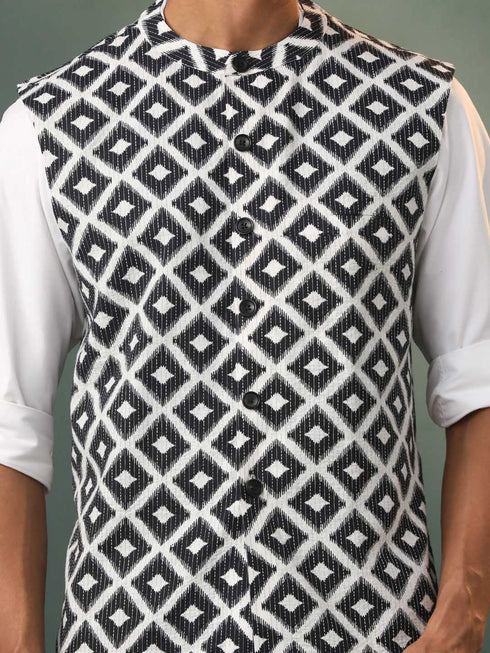 Vastramay Men's Black Ikkat Print Cotton Nehru Jacket
