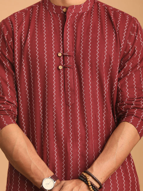 Vastramay Men's Maroon jacquard Zig Zag Cotton Kurta