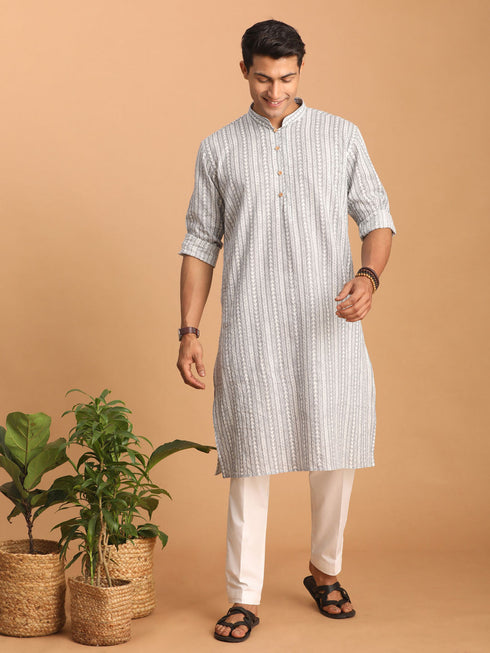 Vastramay Men's Grey And White Batik Printed Kurta with White Pant Set