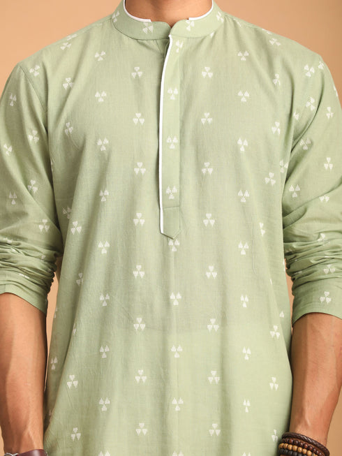 Vastramay Men's Green Geometric Booti Jacquard Kurta with White Pant Set