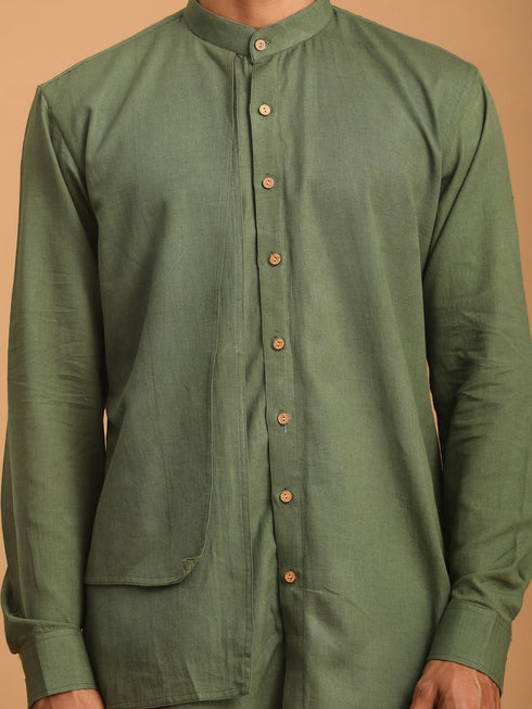 Vastramay Men's Green Cotton Cool Dyable Kurta with white Pant Set