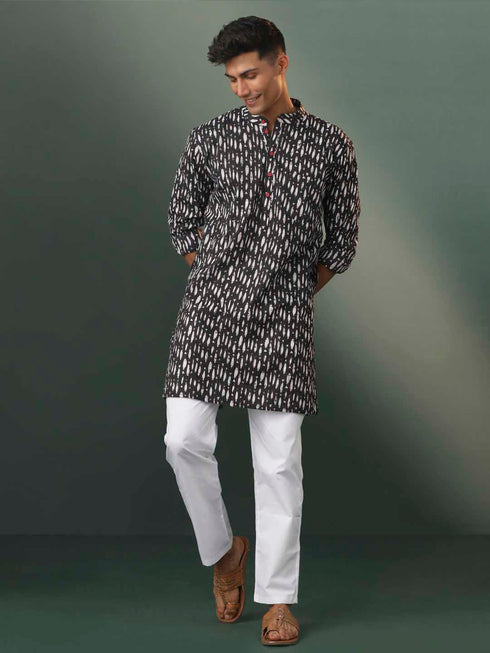 Vastramay Men's Black Jacquard Cotton Kurta Pyjama Set
