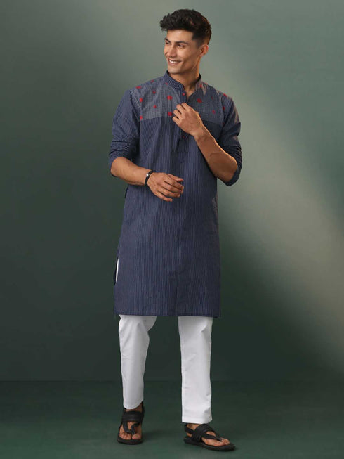 Vastramay Men's Navy Blue Striped Cotton Kurta