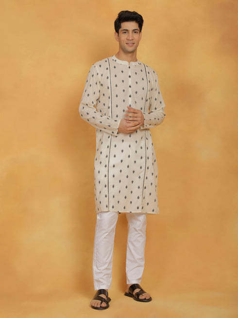 Vastramay Men's Cream And Whiite Cotton Kurta And Pyjama Set
