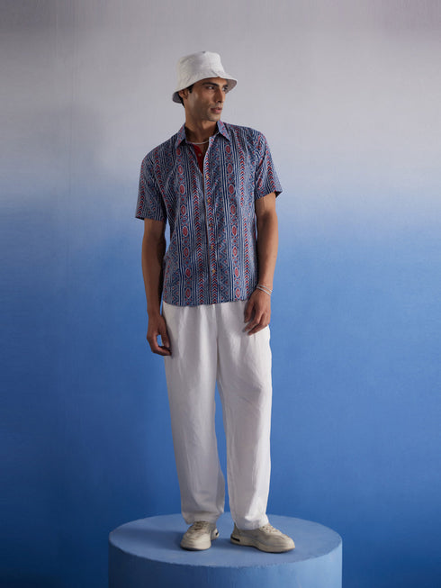 Vastramay Men's Aqua Printed Cotton Shirt
