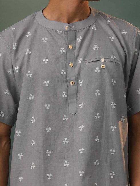 Vastramay Men's Grey Cotton Jacquard Short Kurta