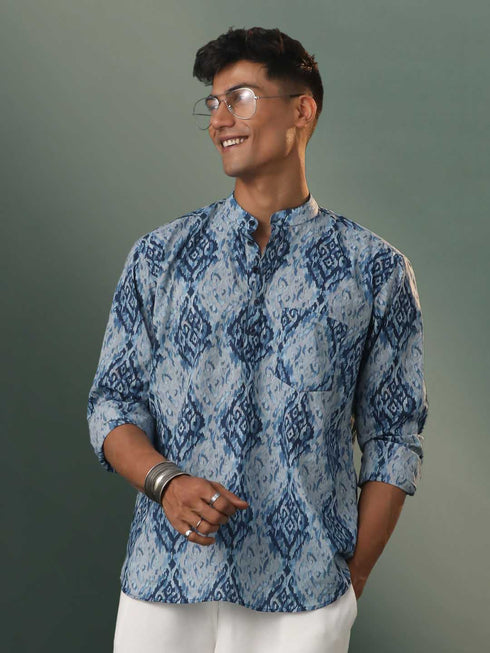 Vastramay Men's Blue And Grey Printed Cotton Shirt