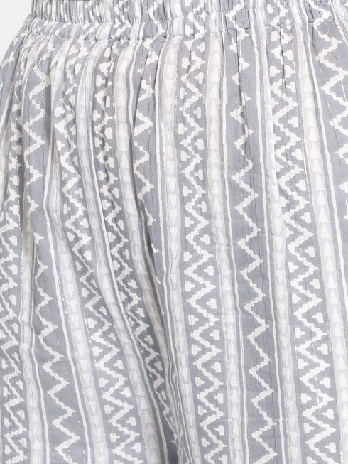 Vastramay Women's Grey Printed Cotton Kurta Pant Set