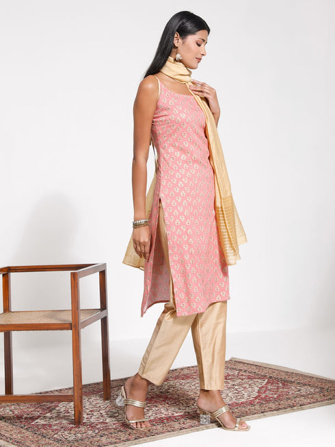 Vastramay Women's Pink Foil Printed Rayon Kurta Set With Dupatta