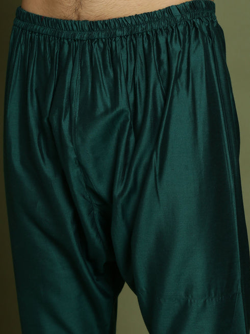 Vastramay Boys Green Mirror Work Georgette Kurta And Pyjama Set