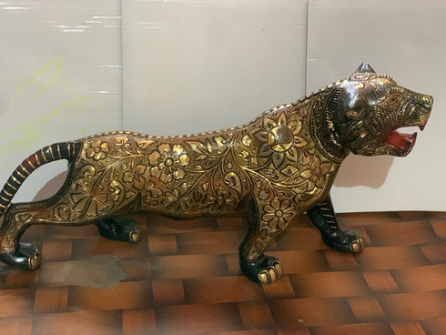 Brass Showpiece Tiger 6.82kg