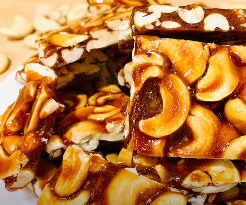 Mithos Kaju Chikki