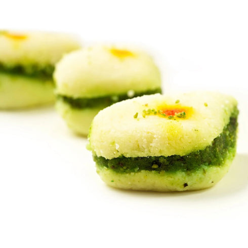 Mithos Badam Pista Sandwich