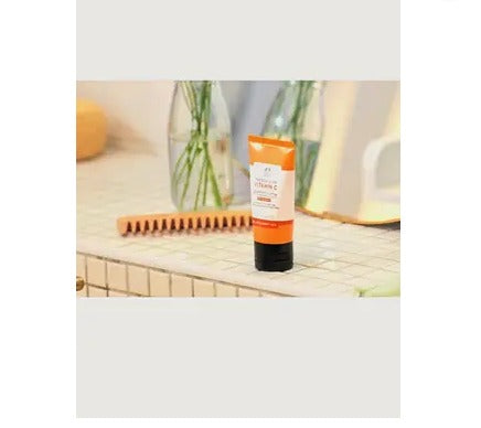 The Body Shop Vitamin C Glow Protect Lotion SPF 30 PA+++