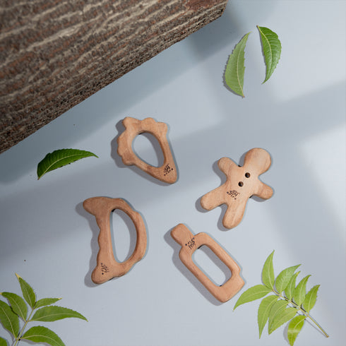 Ariro Toys Wooden Teethers - Treats