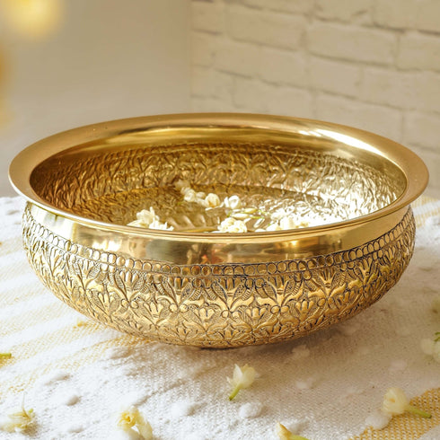 Anandi Metal Urli, Gold, Large