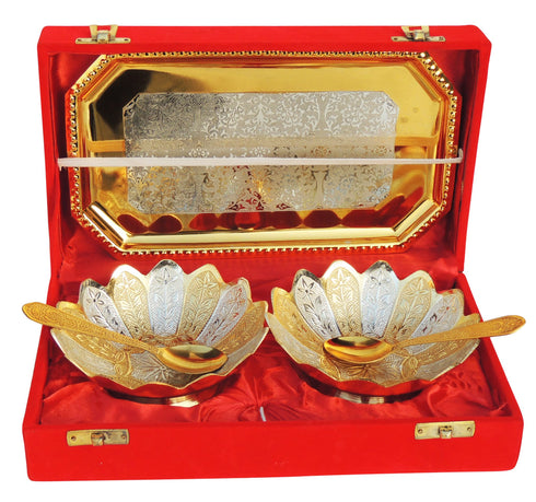 Brass Decorative 2 Bowl Set With Tray 0.14kg