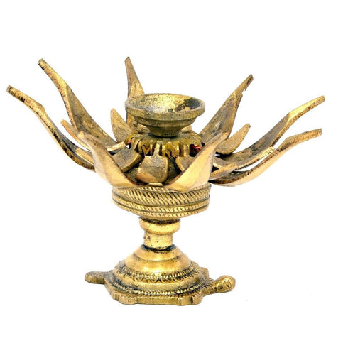 Brass Flower Candle Holder On Tortoise 0.29kg