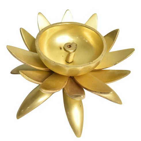 Brass Table Kamal Deepak Oil Lamp 1.1Kg