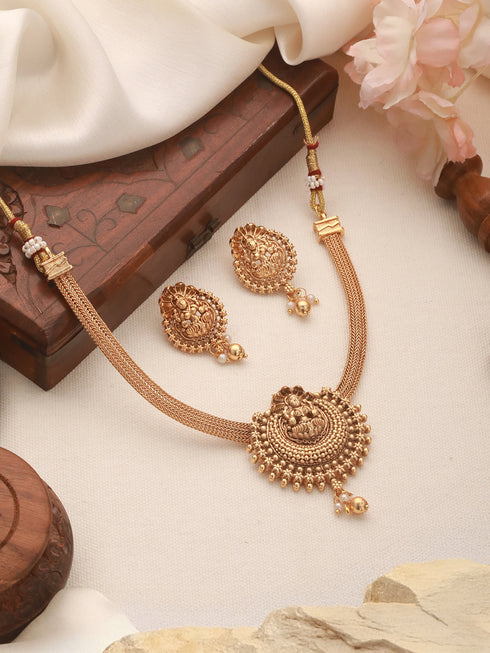 Gold Polish Flexible Brass Chain Minimal Temple Lakshmiji Jewellery Set