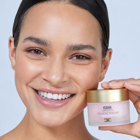 ISDIN Isdinceutics Hyaluronic Moisture Sensitive