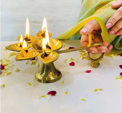 Rolimoli Pure Brass Punch Mukhi Aarti table Diya Set