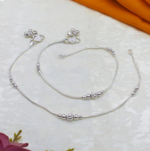 Real Sleek Silver Snake Link Anklet With Silver Beads
