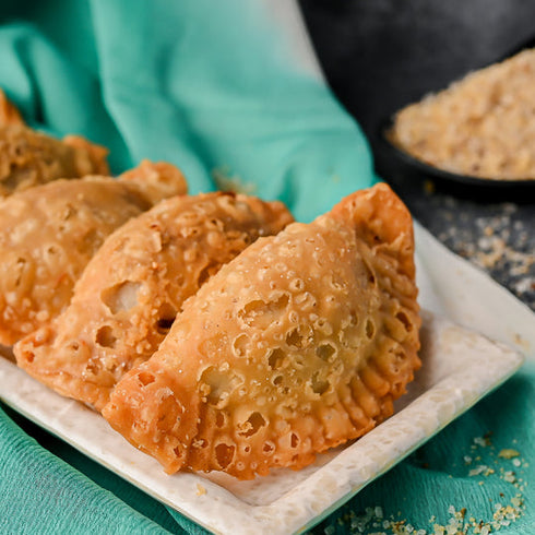 Vellanki Foods Kajjikayalu