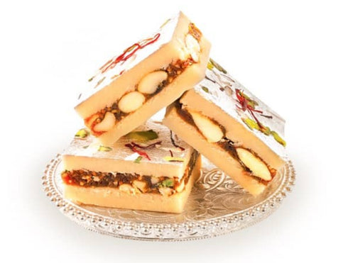 Mithos Kaju Anjeer Sandwich