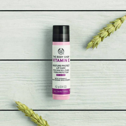 The Body Shop Vitamin E Lip Care SPF 15
