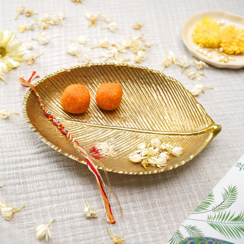 Leaf-shaped Metal Platter, Small