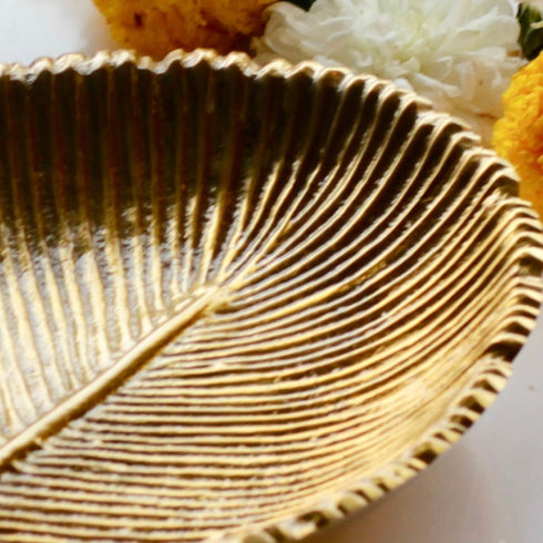 Leaf-shaped Metal Platter, Small