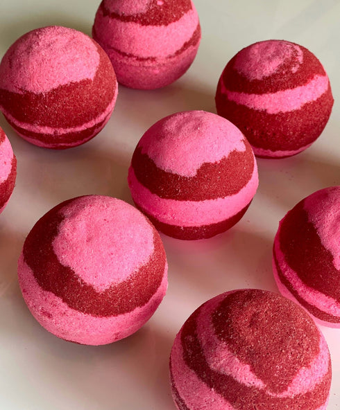 The Sass Bar Love Bath Bomb