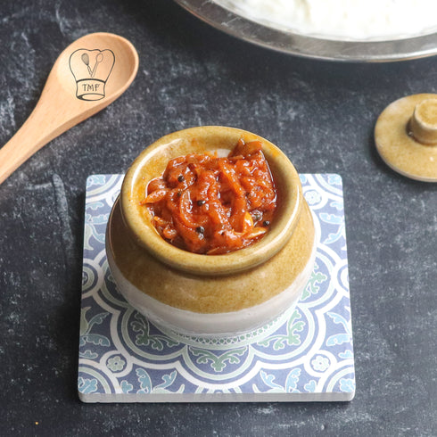 Mithos Magaya Pickle (Mango Thokku) with garlic