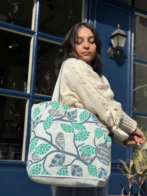 Ecoright Sparrow Love (Natural) Large Zipper Tote Bag